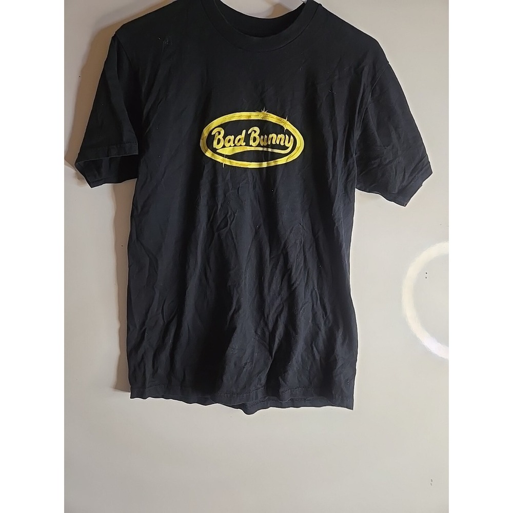 Bad Bunny El Ultimo Tour Del Mundo Official T-Shirt Black Size Medium